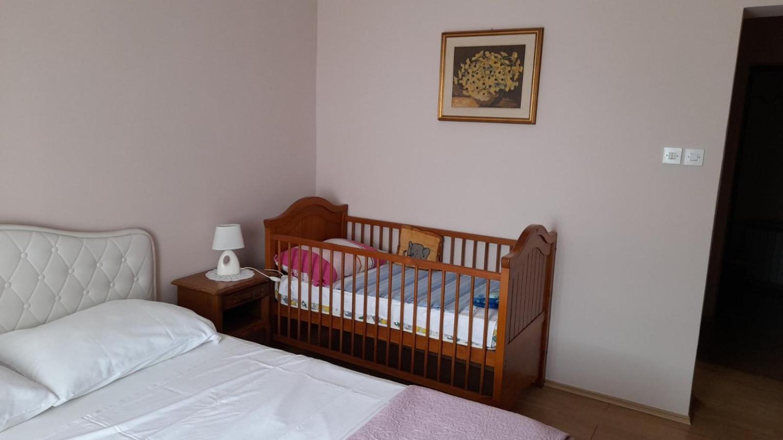 Family Apartment Tonko With King'S Bed Matulji Bagian luar foto